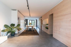 City centre Loft on the historic Canal